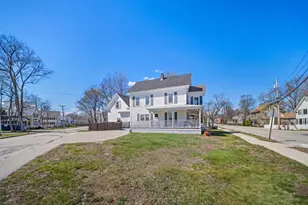 862 Portland St, Rochester, NH 03820 - Photo 1