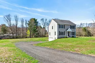 6 Pond St, Newton, NH 03858 - Photo 1