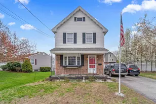 66 Bedel St, Manchester, NH 03102 - Photo 1