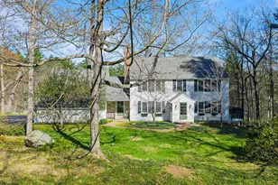 12 Candlewood Dr, Amherst, NH 03031 - Photo 1
