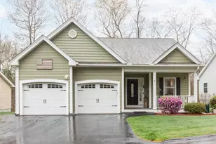 4 Sagewood Dr, Pelham, NH 03076 - Photo 1
