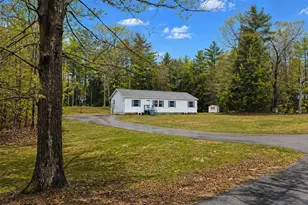 90 Monteiro Dr, Hinsdale, NH 03451 - Photo 1