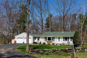 8 Laurel Ln, Stratham, NH 03885 - Photo 1