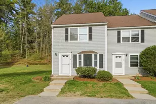 25 Blossom Ln, Merrimack, NH 03054 - Photo 1