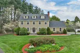 19 Poliquin Dr, Nashua, NH 03062 - Photo 1