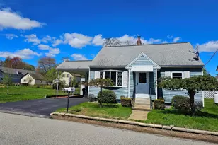 8 Foch St, Goffstown, NH 03045 - Photo 1