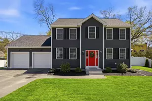 119 Westwood Dr, Nashua, NH 03062 - Photo 1