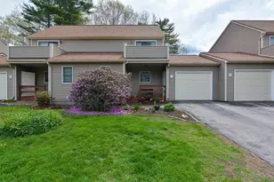 3 Wade Farm Rd, Newmarket, NH 03857 - Photo 1