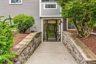 117 Cluff Crossing Rd, Salem, NH 03079 - Photo 1