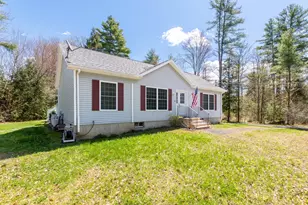 39 Win-Wood Dr, Barnstead, NH 03225 - Photo 1