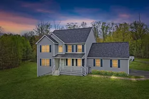 23 Phillips Rd, Sandown, NH 03873 - Photo 1