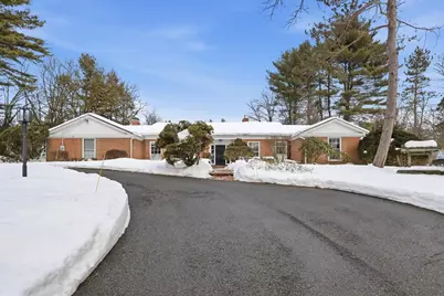 120 Ledgewood Road, Manchester, NH 03104 - Photo 1