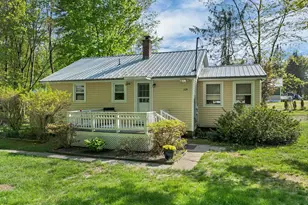 109 Barden Hill Rd, Hillsboro, NH 03244 - Photo 1