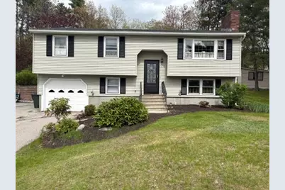 676 Cohas Avenue, Manchester, NH 03109 - Photo 1