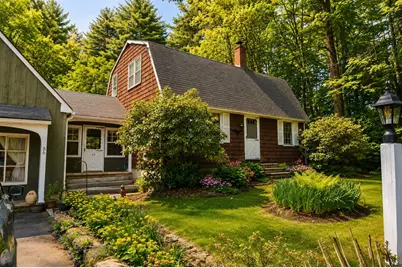 86 Mammoth Road, Londonderry, NH 03053 - Photo 1
