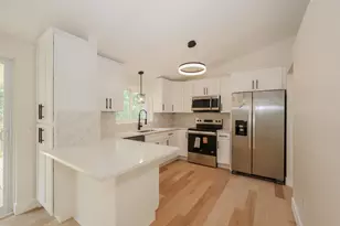 10 Eldorado Cir, Nashua, NH 03062 - Photo 1