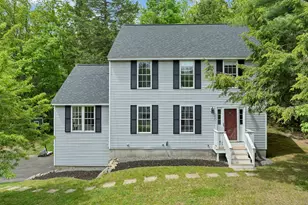 10 Edwin Ln, Newmarket, NH 03857 - Photo 1