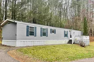 118 Princeton St, Newmarket, NH 03857 - Photo 1
