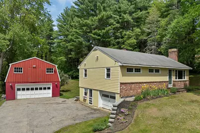 14 Squamscott Road, Stratham, NH 03885 - Photo 1