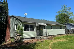 85 Weston Rd, Manchester, NH 03103 - Photo 1