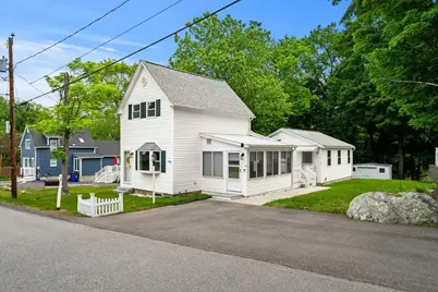 8 Maplewood Avenue, Goffstown, NH 03045 - Photo 1