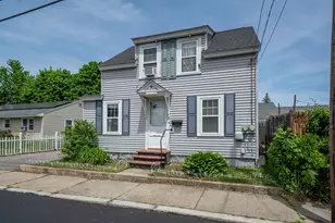134 Ash St, Nashua, NH 03060 - Photo 1