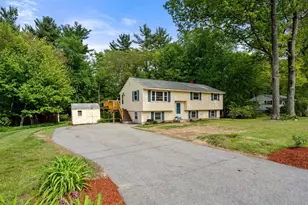 87 Belmont Dr, Merrimack, NH 03054 - Photo 1