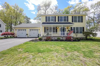 237 Stanton Street, Manchester, NH 03103 - Photo 1
