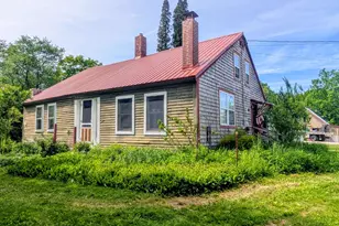 40 Old Deerfield Rd, Candia, NH 03034 - Photo 1