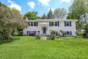 401 N Gate Rd, Manchester, NH 03104 - Photo 1
