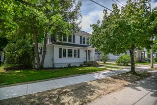 30 Broad St, Rochester, NH 03867 - Photo 1