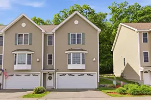4 Aster Ct, Hudson, NH 03051 - Photo 1
