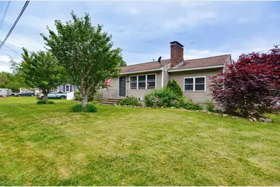 6 Ray Drive, Hooksett, NH 03106 - Photo 1
