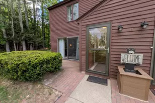 1014 West Side Rd, Conway, NH 03813 - Photo 1