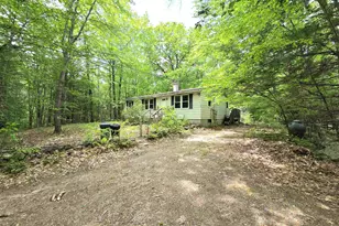 72 Freeman Hall Rd, Nottingham, NH 03290 - Photo 1