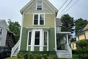 27 Linden St, Exeter, NH 03833 - Photo 1