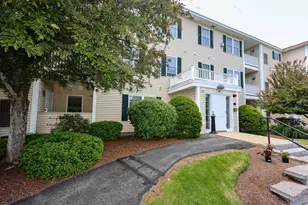 10 Vista Ridge Dr, Londonderry, NH 03053 - Photo 1