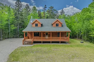 92 Joyce Dr, Carroll, NH 03595 - Photo 1