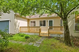 12 Poplar Dr, Raymond, NH 03077 - Photo 1