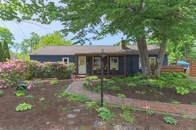 17 Island Pond Road, Hampstead, NH 03841 - Photo 1