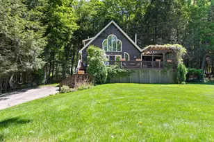 114 Shore Dr N, Bridgewater, NH 03222 - Photo 1