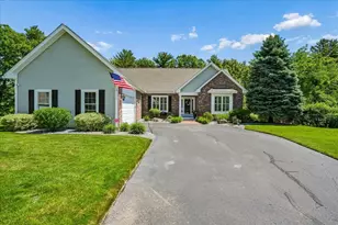 315 Sylvan Ln, Manchester, NH 03102 - Photo 1