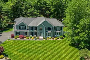 7 Ballard Rd, Pelham, NH 03076 - Photo 1