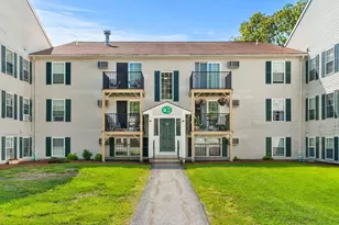 2009 White Cedar Blvd, Portsmouth, NH 03801 - Photo 1
