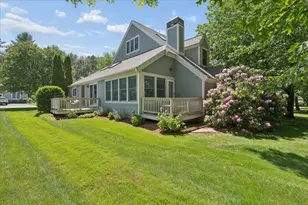 110 Hawthorne Village Rd, Nashua, NH 03062 - Photo 1
