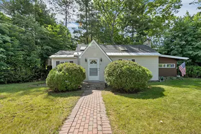 148 Allen Street, Manchester, NH 03102 - Photo 1