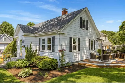 115 Fairview Avenue, Portsmouth, NH 03801 - Photo 1