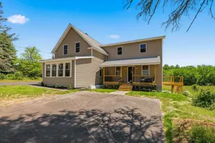 25 Mill St, Epping, NH 03042 - Photo 1
