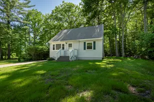 38 Duffy St, Franklin, NH 03235 - Photo 1