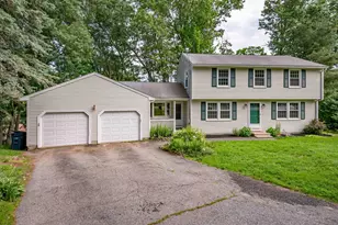 7 Ronnie Dr, Nashua, NH 03062 - Photo 1
